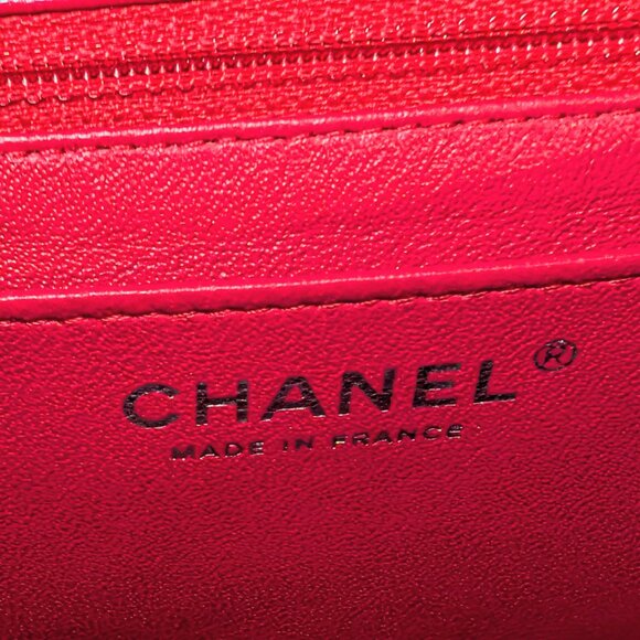 Chanel Red Classic Jumbo Single Flap Bag - Picture 12 of 16